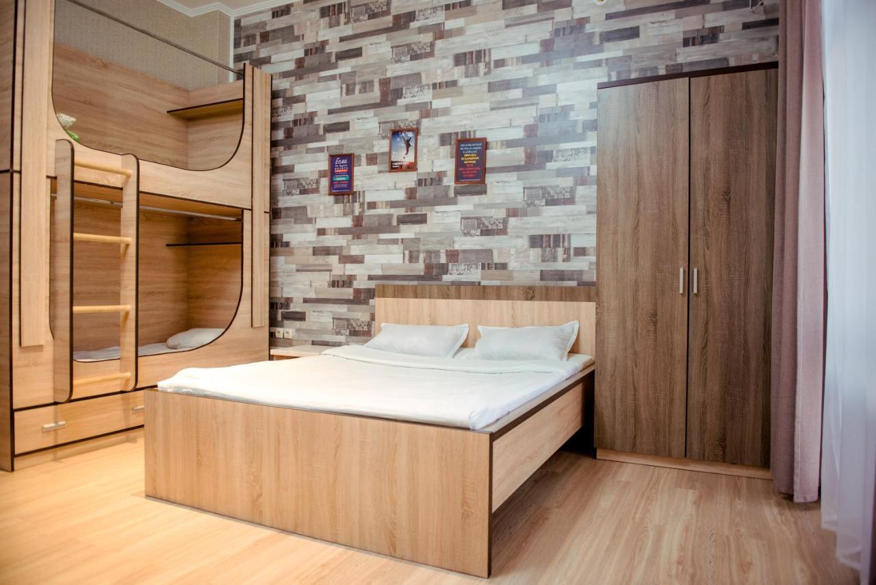 Nicehostel Aqtöbe Esterno foto